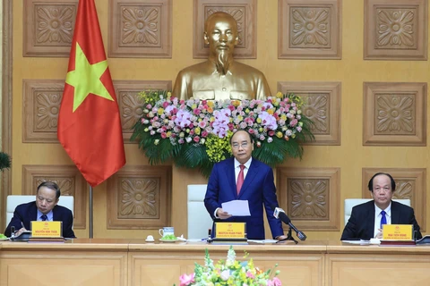 政府总理阮春福会见越南中小型企业代表团
