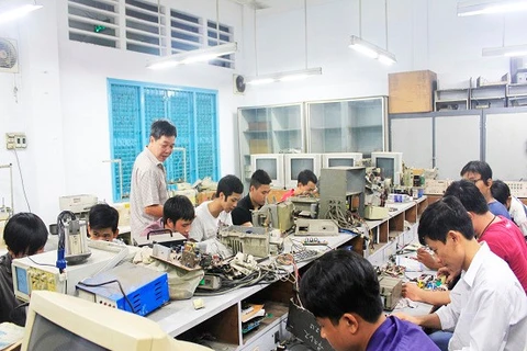 印尼力争至2020年成立2000家职业培训中心