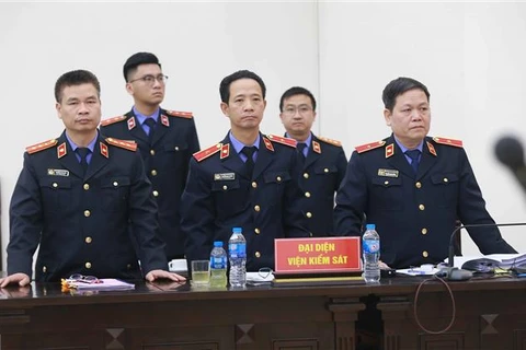 潘文英武案：法院对21名被告人宣判 原岘港市人民委员会主席被判有期徒刑17年