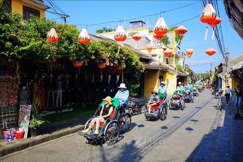 越南广南省走向优质旅游 