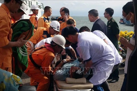 海上遇险的泰国籍船员获及时救援