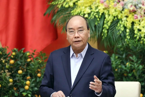 政府总理阮春福：多措并举降低新冠肺炎疫情对经济发展的影响