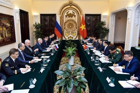 第11届越俄外交国防与安全战略对话会在河内举行