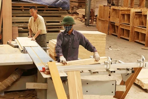 有效管理投入木材业的外资项目
