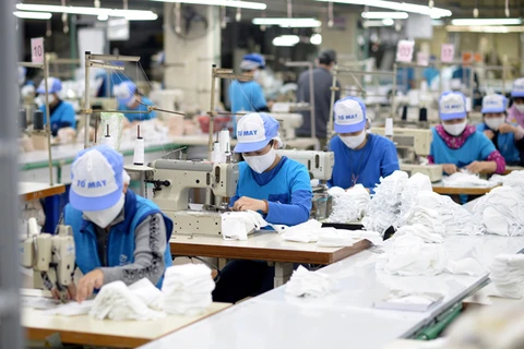 越南纺织服装集团向市场供应抗菌口罩超过3800万只