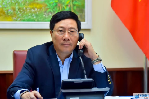 2020东盟轮值主席年：范平明与菲律宾外长洛钦举行电话会谈