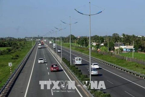 越南北南高速公路项目转为公共投资模式后将于今年8月份动工