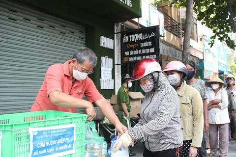 越南多措并举为生产经营活动化解困难和协助受疫情影响的贫困劳动者