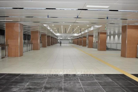 胡志明市市内地铁一号线市剧院站B1层基本竣工