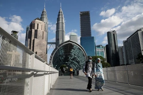 新加坡和马来西亚就恢复经济发展的措施展开讨论