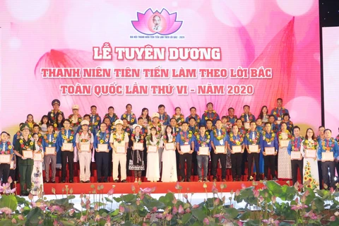 2020年第四届全国践行胡伯伯教诲先进青年表彰大会在乂安省举行