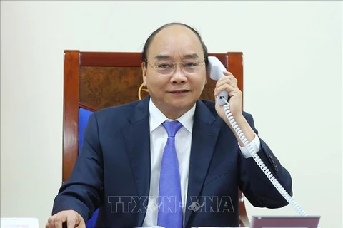 越南政府总理阮春福与马来西亚总理慕尤丁通电话