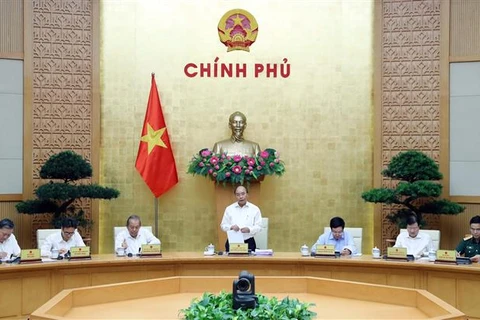 政府总理阮春福主持召开6月份政府关于体制建设工作的例行会议