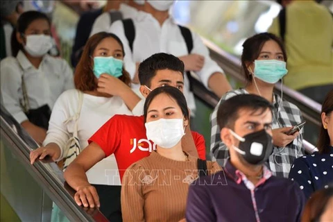 泰国允许外国人在线办理劳动许可延期手续 新加坡与菲律宾新冠肺炎确诊病例继续增加