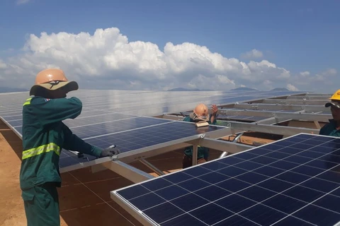 宁顺力争成为越南全国可再生能源中心