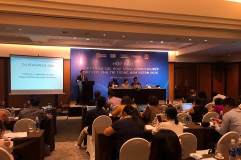 2020东盟轮值主席年：越南工商会着力实现促进东盟共同体发展与深化企业合作对接的目标 