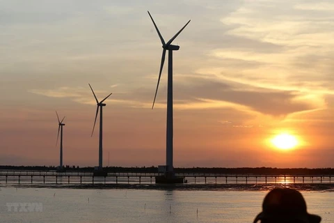  越南平顺省与丹麦签署总额逾100亿美元的海上风电合作谅解备忘录