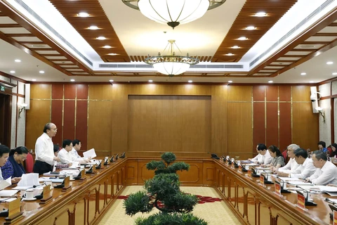 面向越共十三大：越共中央政治局就中央直属党部代表大会准备工作召开会议