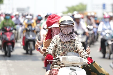 越南北部和中部地区炎热天气或将持续数日