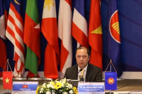 越南加入东盟25周年：加强团结协作 保持东盟在区域合作中的核心地位