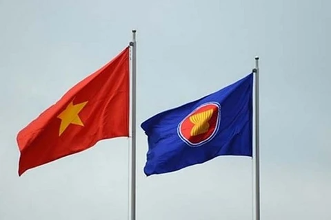 越南加入东盟25周年：越南从一个成员国到东盟轮值主席国的作用