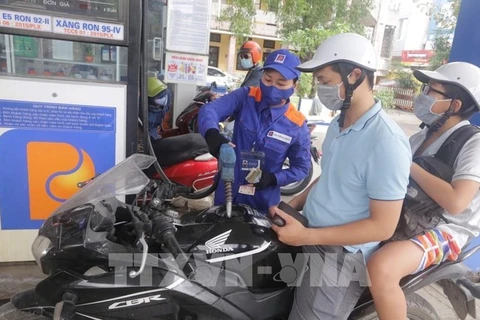 越南E5RON92汽油价格28日15时起略有上涨