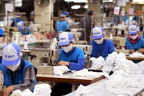 越南纺织企业承诺提供充足的抗菌布口罩
