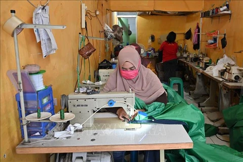 印尼2500万名劳动者正在寻找就业机会