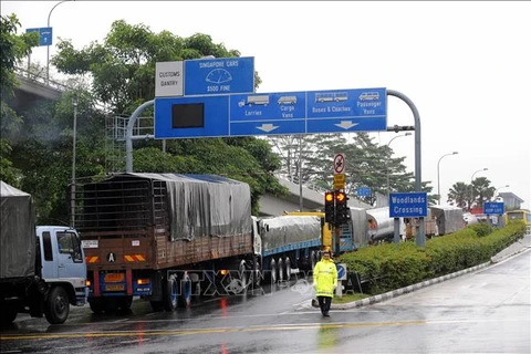 马来西亚和新加坡正式开放两国边境