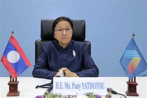 老挝国会主席：越南国会出色履行AIPA 41主席职责