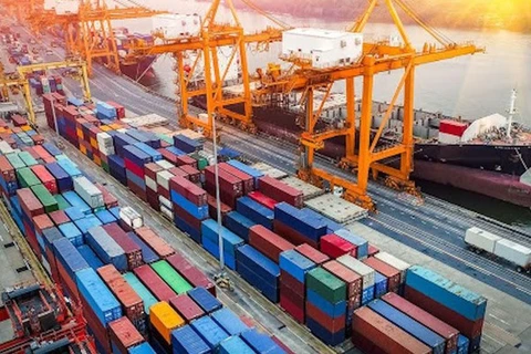 越南对外贸易总额达3615亿美元 贸易顺差再创纪录