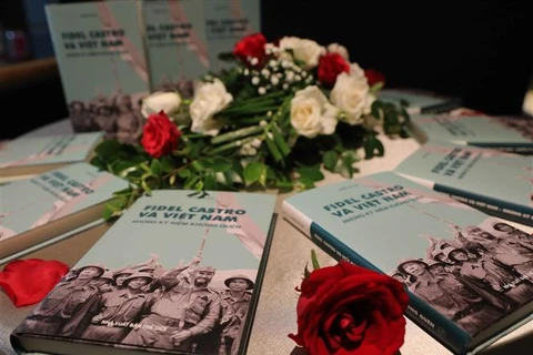《菲德尔·卡斯特罗和越南——难忘的纪念》一书问世