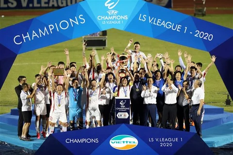 2020年越南足球甲级联赛：Viettel足球俱乐部首次夺得冠军