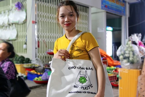 昆岛“对塑料袋说不”