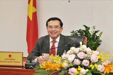政府总理任命越南国家石油天然气集团董事长 