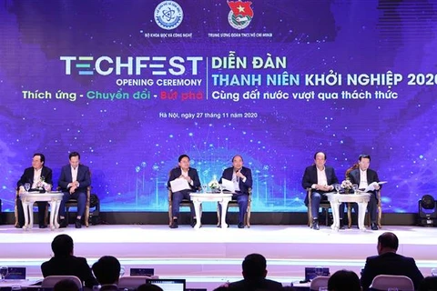 阮春福出席2020年越南国家创新创业节开幕式