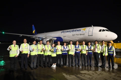 越游航空公司在新山一国际机场接收首架飞机