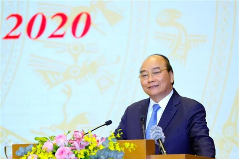 阮春福总理：政府办公厅要力争建设成为模范、专业、现代化和有效的行政机关