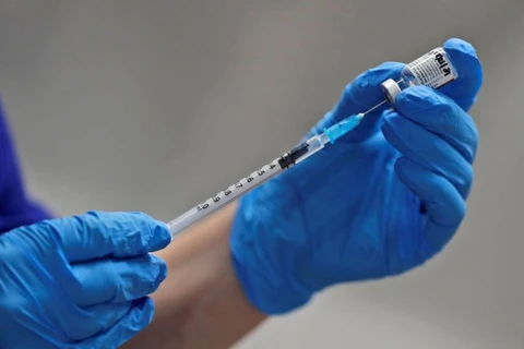 新冠肺炎疫情：新加坡从美国和中国购买新冠疫苗