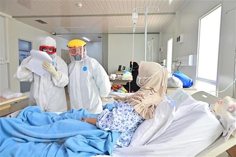 新冠肺炎疫情：印尼单日新增确诊病例超一万 泰国将紧急状态延长至三月底