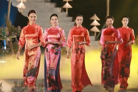 推崇越南传统奥黛文化之美