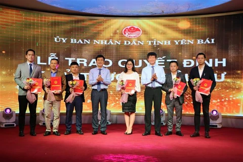 越南安沛省向总值8000亿越盾的11个项目颁发投资许可证