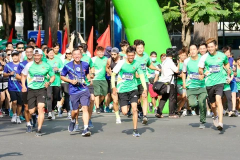 2021年奥林匹克跑步日在胡志明市举行 吸引5000名跑者参加