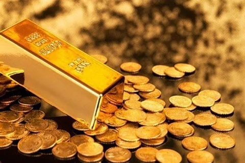 15日上午越南国内市场黄金价格每两下降5万越盾