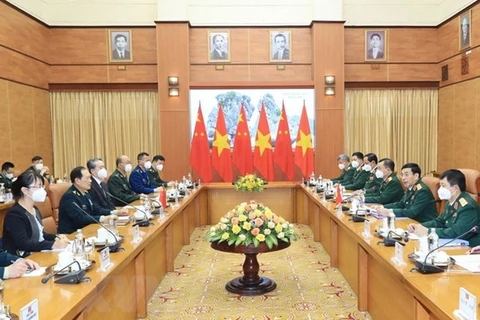 中国国防部长对越南进行正式访问