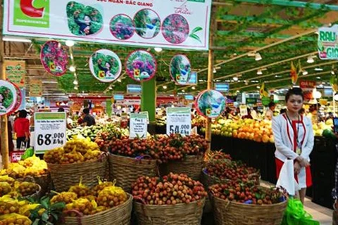 水果节在Big C超市举行 水果销售量约为200吨