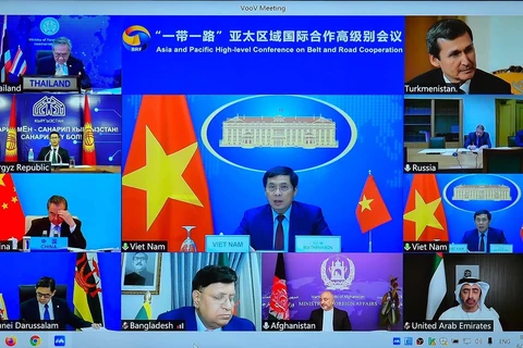 越南外长裴青山出席“一带一路”亚太区域国际合作高级别会议