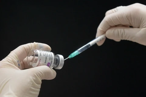 在国家人口数据库平台上设立新冠疫苗接种管理系统