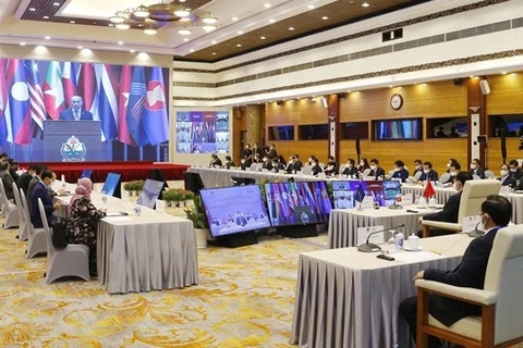 AIPA-42大会：新加坡国会议长强调AIPA在协助东盟共同体中的作用 