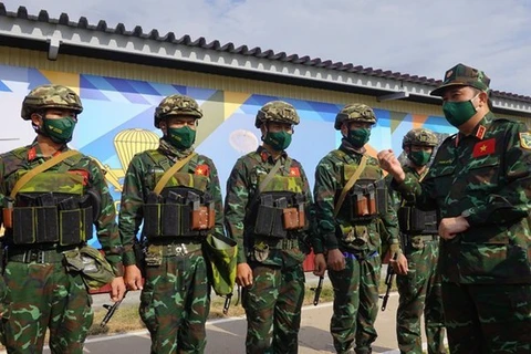 2021年国际军事比赛：俄罗斯少将高度评价越南射手的技能